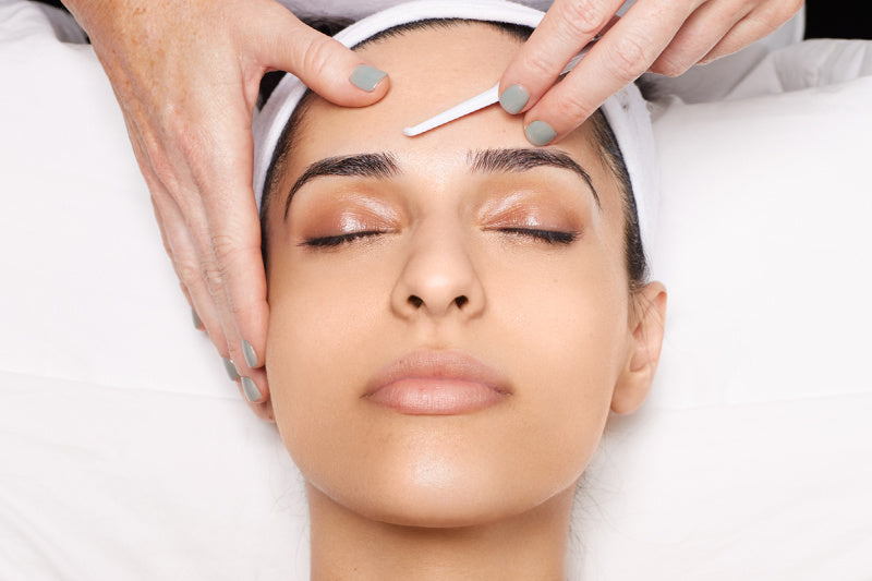 Dermaplane Facial